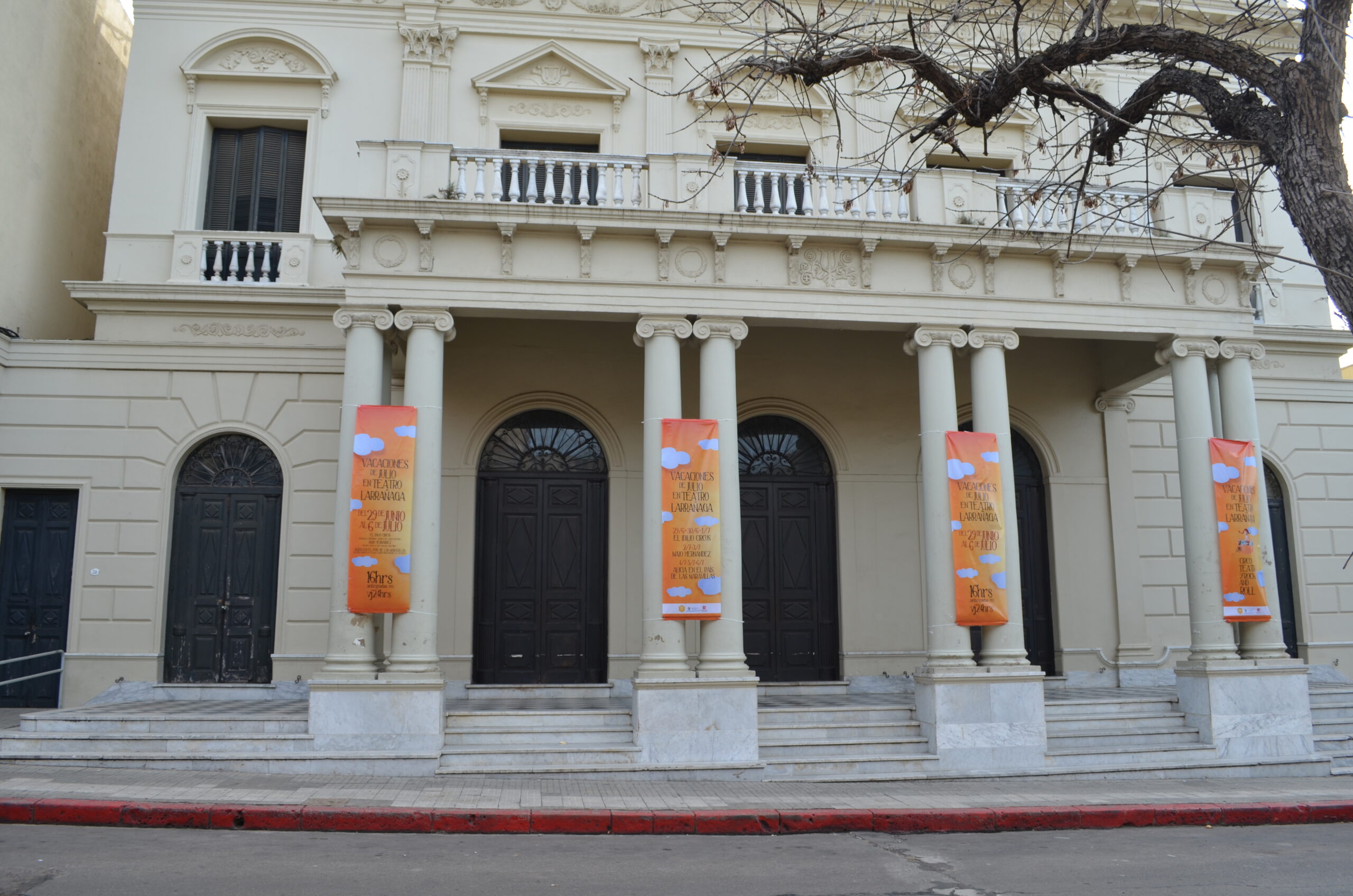 LOS ANTICIPOS A PROVEEDORES LLEVAN IVA