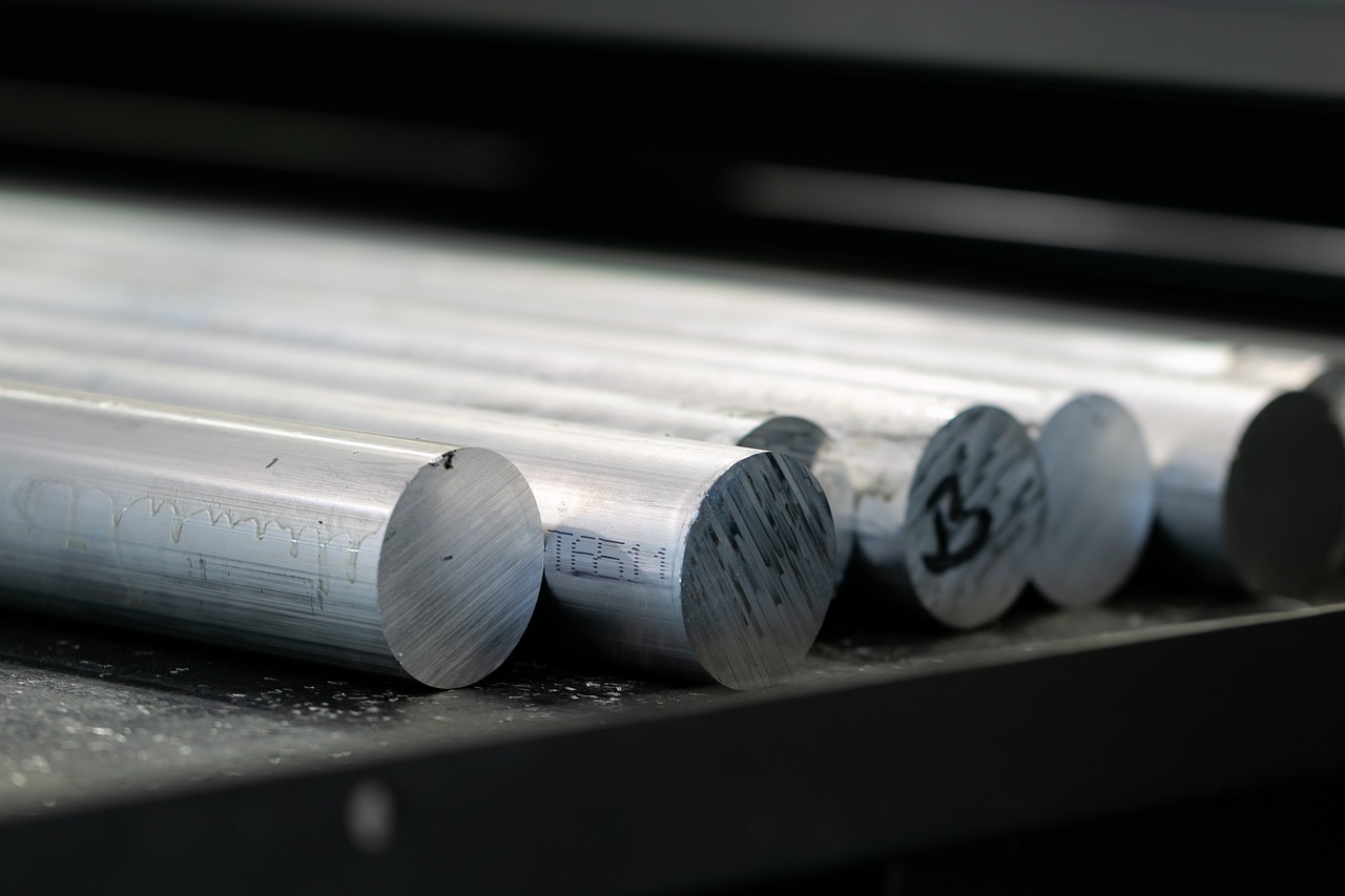 PIEZAS DE MECANIZADO DE ALUMINIO PROVEEDORES